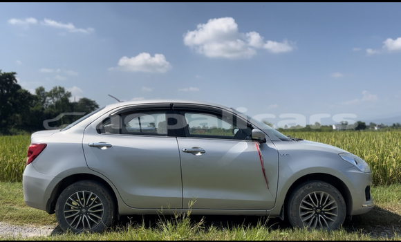 Buy Used Suzuki Dzire Silver Car in Butwal in Lumbini Buy Used Suzuki Dzire Silver Car in Butwal in Lumbini