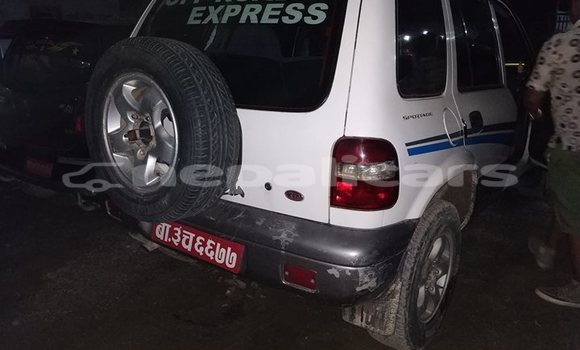 Buy Used Kia Sportage White Car in Kathmandu in Bagmati Buy Used Kia Sportage White Car in Kathmandu in Bagmati