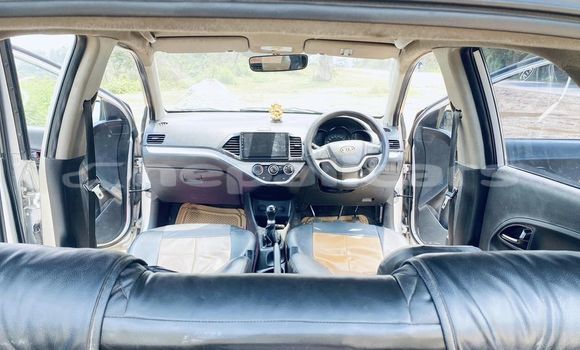 Buy Used Kia Picanto Beige Car in Kathmandu in Bagmati Buy Used Kia Picanto Beige Car in Kathmandu in Bagmati