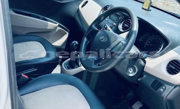 Buy Used Hyundai i10 Beige Car in Kathmandu in Bagmati Buy Used Hyundai i10 Beige Car in Kathmandu in Bagmati