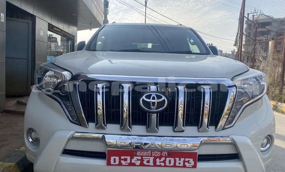 Buy Used Toyota Prado White Car in Kathmandu in Bagmati Buy Used Toyota Prado White Car in Kathmandu in Bagmati