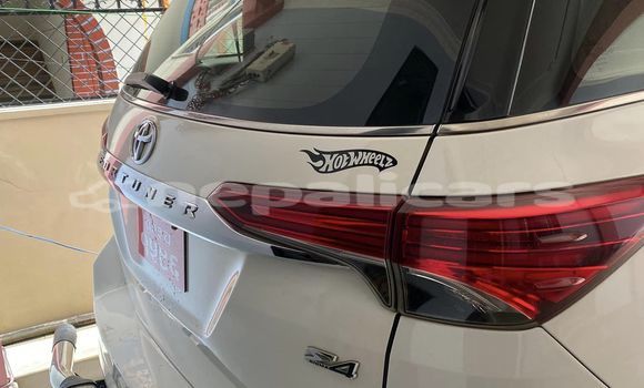 Buy Used Ford Edge White Car in Kathmandu in Bagmati Buy Used Ford Edge White Car in Kathmandu in Bagmati