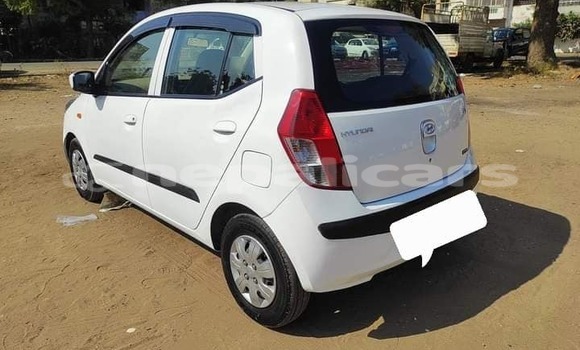 Buy Used Toyota Alphard White Car in Kathmandu in Bagmati Buy Used Toyota Alphard White Car in Kathmandu in Bagmati