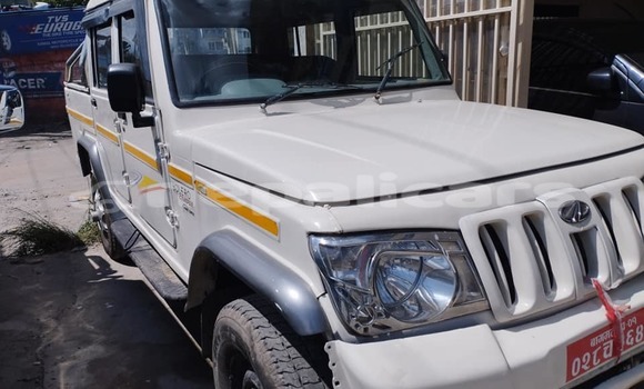 Buy Used Jeep Grand Wagoneer White Car in Kathmandu in Bagmati Buy Used Jeep Grand Wagoneer White Car in Kathmandu in Bagmati