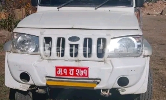 Buy Used Ferrari 488 White Car in Bharatpur in Narayani Buy Used Ferrari 488 White Car in Bharatpur in Narayani