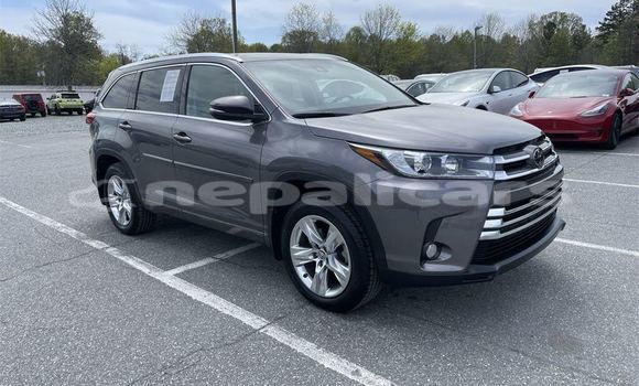 Buy Used Toyota Highlander Other Car in Kathmandu in Bagmati Buy Used Toyota Highlander Other Car in Kathmandu in Bagmati