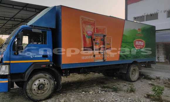 Buy Used Toyota LITEACE Blue Truck in Bhadrapur in Mechi Buy Used Toyota LITEACE Blue Truck in Bhadrapur in Mechi