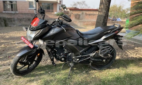 Buy Used Honda CB Black Bike in Lalitpur in Bagmati Buy Used Honda CB Black Bike in Lalitpur in Bagmati