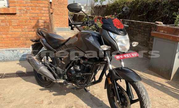 Buy Used Honda CB Black Bike in Lalitpur in Bagmati Buy Used Honda CB Black Bike in Lalitpur in Bagmati