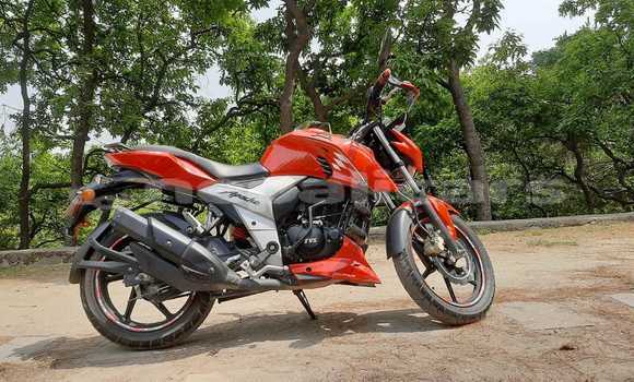 Buy Used TVS HLX125 Red Bike in Kathmandu in Bagmati Buy Used TVS HLX125 Red Bike in Kathmandu in Bagmati