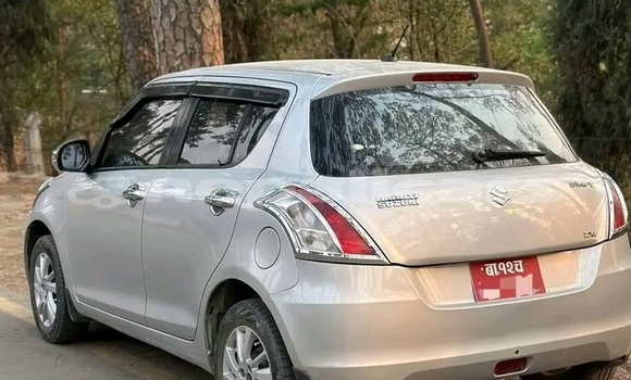 Buy Used Suzuki Swift Other Car in Gaur in Narayani