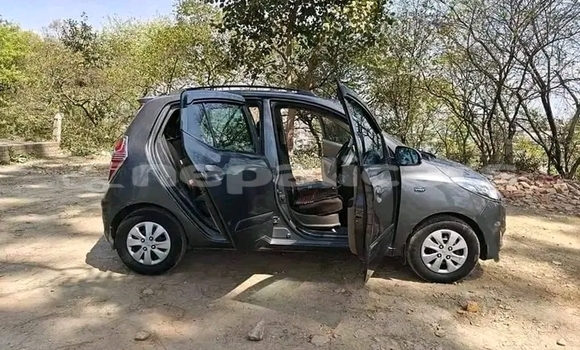 Buy Used Hyundai i10 Black Car in Kathmandu in Bagmati Buy Used Hyundai i10 Black Car in Kathmandu in Bagmati