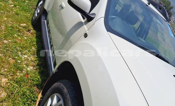 Buy Used Renault 18 White Car in Kathmandu in Bagmati Buy Used Renault 18 White Car in Kathmandu in Bagmati