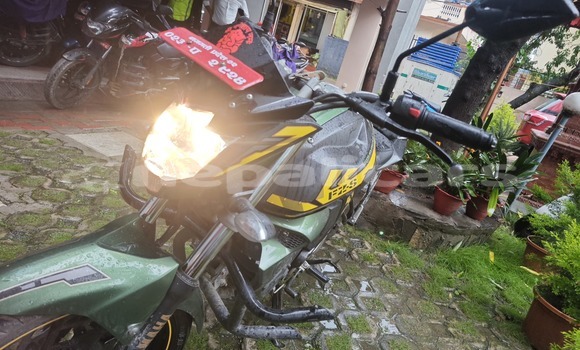 Buy Used Yamaha FZ Green Bike in Kathmandu in Bagmati