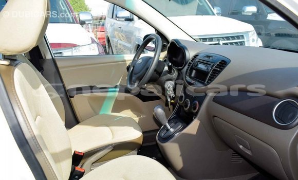 Buy Import Hyundai i10 White Car in Import - Dubai in Bagmati Buy Import Hyundai i10 White Car in Import - Dubai in Bagmati