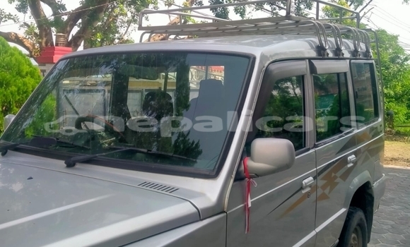 Buy Used TATA Sumo Silver Car in Triyuga in Sagarmatha Buy Used TATA Sumo Silver Car in Triyuga in Sagarmatha