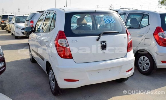 Buy Import Hyundai i10 White Car in Import - Dubai in Bagmati Buy Import Hyundai i10 White Car in Import - Dubai in Bagmati