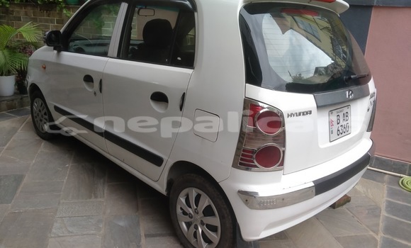 Buy Used Hyundai Santamo White Car in Lalitpur in Bagmati Buy Used Hyundai Santamo White Car in Lalitpur in Bagmati