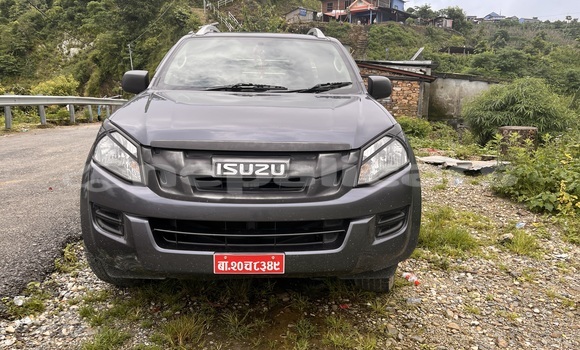 Buy Used Isuzu D–MAX Other Car in Bharatpur in Narayani