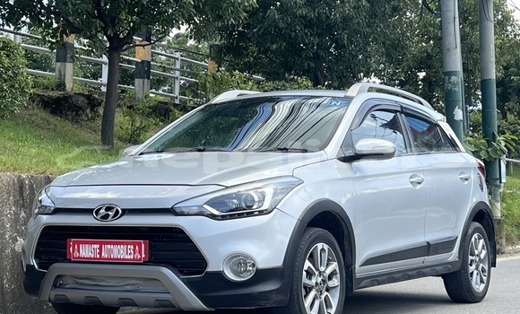 Buy Used Hyundai i20 Silver Car in Lalitpur in Bagmati Buy Used Hyundai i20 Silver Car in Lalitpur in Bagmati