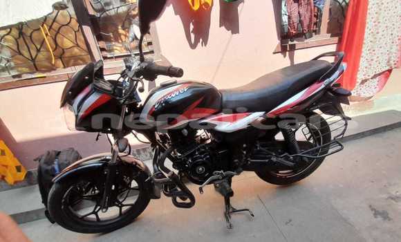 Buy New Bajaj DISCOVER Red Bike in Kathmandu in Bagmati Buy New Bajaj DISCOVER Red Bike in Kathmandu in Bagmati