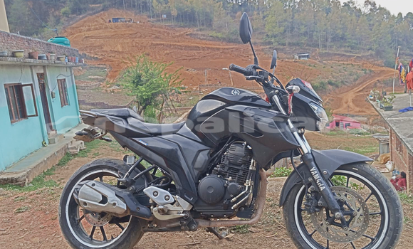 Buy Used Yamaha FZ Black Bike in Kathmandu in Bagmati Buy Used Yamaha FZ Black Bike in Kathmandu in Bagmati