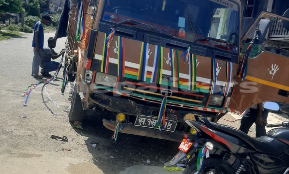 Buy Used Volvo F4 Brown Truck in Lahan in Sagarmatha Buy Used Volvo F4 Brown Truck in Lahan in Sagarmatha