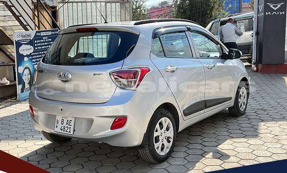 Buy Used Hyundai i10 Silver Car in Kathmandu in Bagmati Buy Used Hyundai i10 Silver Car in Kathmandu in Bagmati
