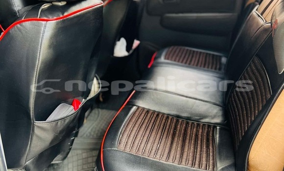 Buy Used Toyota Hiluxe VIGO Green Car in Bhaktapur in Bagmati Buy Used Toyota Hiluxe VIGO Green Car in Bhaktapur in Bagmati