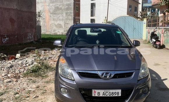 Buy Used Hyundai i20 Silver Car in Bhaktapur in Bagmati Buy Used Hyundai i20 Silver Car in Bhaktapur in Bagmati