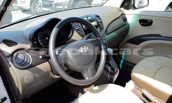 Buy Import Hyundai i10 White Car in Import - Dubai in Bagmati Buy Import Hyundai i10 White Car in Import - Dubai in Bagmati