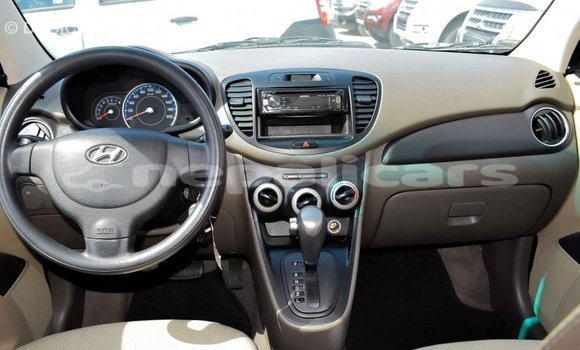 Buy Import Hyundai i10 White Car in Import - Dubai in Bagmati Buy Import Hyundai i10 White Car in Import - Dubai in Bagmati