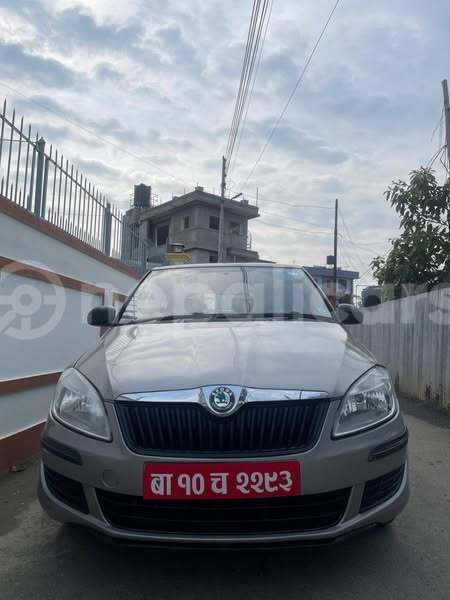 Big with watermark toyota alphard bheri surkhet 4995