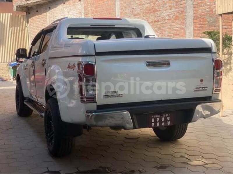 Big with watermark isuzu d max hi lander 2 dr bheri surkhet 5001