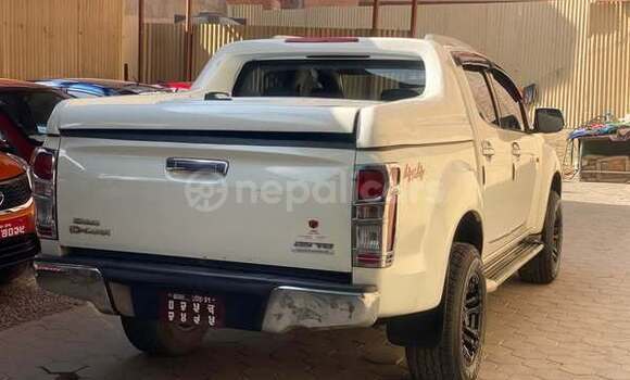 Buy Used Isuzu D-max Hi-Lander 2 dr Other Car in Surkhet in Bheri Buy Used Isuzu D-max Hi-Lander 2 dr Other Car in Surkhet in Bheri