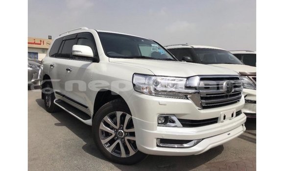 Buy Import Toyota Land Cruiser White Car in Import - Dubai in Bagmati Buy Import Toyota Land Cruiser White Car in Import - Dubai in Bagmati