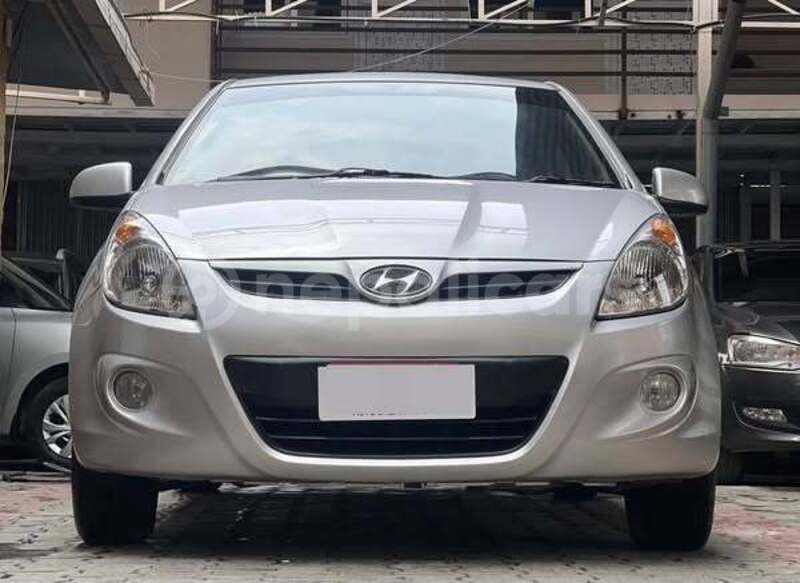 Big with watermark hyundai accent bagmati kathmandu 5082