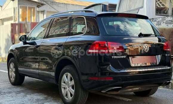 Buy Used Toyota Alphard Black Car in Kathmandu in Bagmati Buy Used Toyota Alphard Black Car in Kathmandu in Bagmati