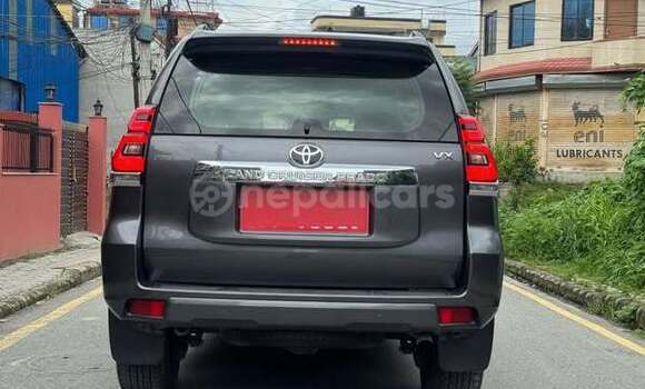 Buy Used Toyota Land Cruiser Brown Car in Kathmandu in Bagmati Buy Used Toyota Land Cruiser Brown Car in Kathmandu in Bagmati