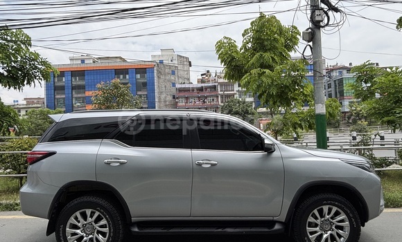 Buy Used Toyota Fortuner Silver Car in Lalitpur in Bagmati Buy Used Toyota Fortuner Silver Car in Lalitpur in Bagmati