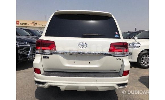 Buy Import Toyota Land Cruiser White Car in Import - Dubai in Bagmati Buy Import Toyota Land Cruiser White Car in Import - Dubai in Bagmati