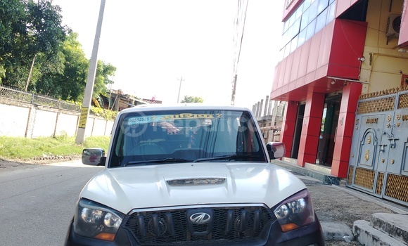 Buy Used Mahindra Scorpio White Car in Janakpur in Janakpur Buy Used Mahindra Scorpio White Car in Janakpur in Janakpur