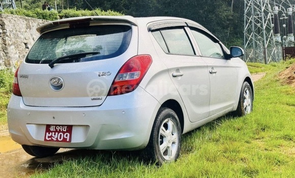 Buy Used Hyundai i20 Silver Car in Biratnagar in Koshi Buy Used Hyundai i20 Silver Car in Biratnagar in Koshi