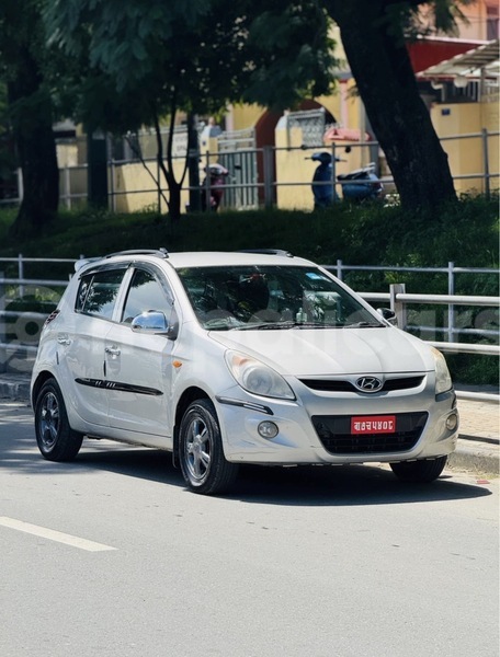 Big with watermark hyundai i20 mechi bhadrapur 5174