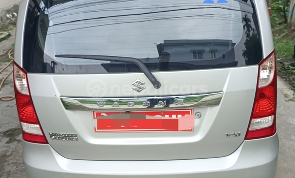Buy Used Suzuki Wagon-r Silver Car in Bhadrapur in Mechi Buy Used Suzuki Wagon-r Silver Car in Bhadrapur in Mechi
