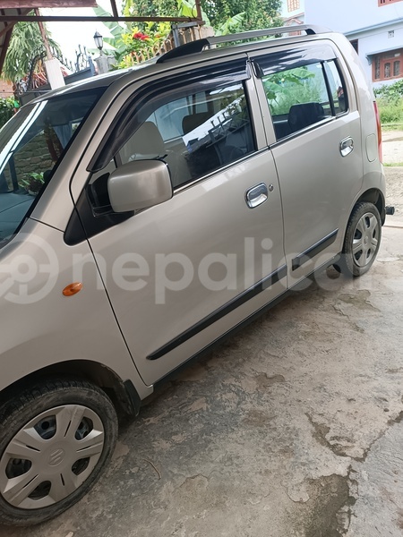 Big with watermark suzuki wagon r mechi bhadrapur 5177