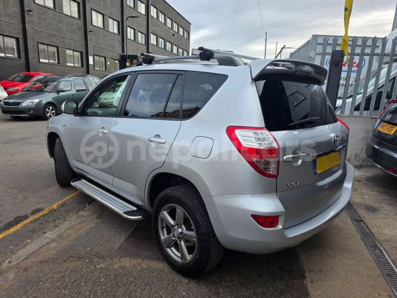 Big with watermark toyota rav4 bagmati kathmandu 5194