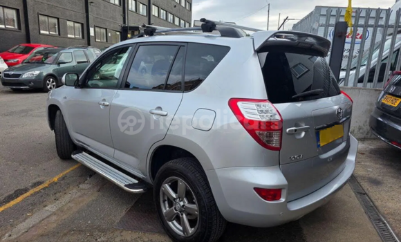 Buy Used Toyota RAV4 White Car in Kathmandu in Bagmati Buy Used Toyota RAV4 White Car in Kathmandu in Bagmati