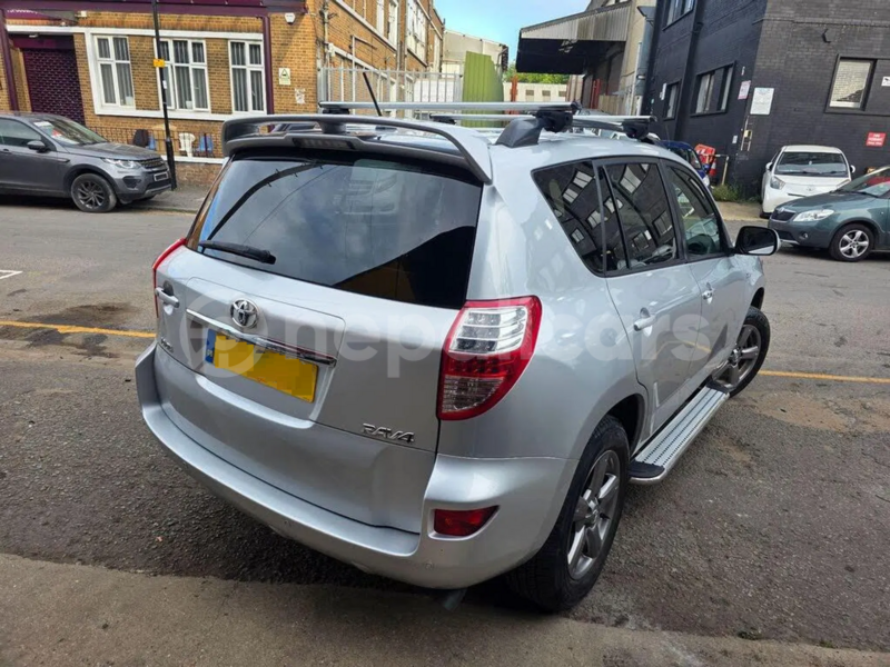 Big with watermark toyota rav4 bagmati kathmandu 5194