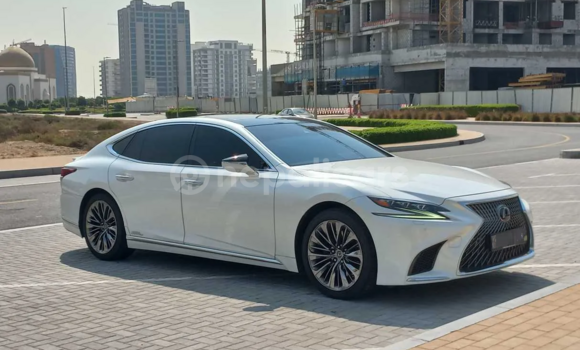 Buy Used Lexus LS White Car in Kathmandu in Bagmati Buy Used Lexus LS White Car in Kathmandu in Bagmati